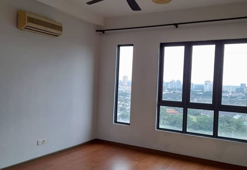 Zefer Hill Residence