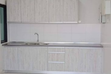 Zefer Hill Residence