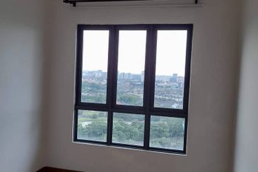 Zefer Hill Residence