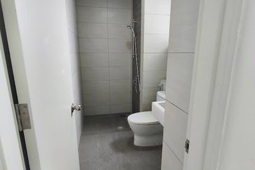 Lake Point Residence