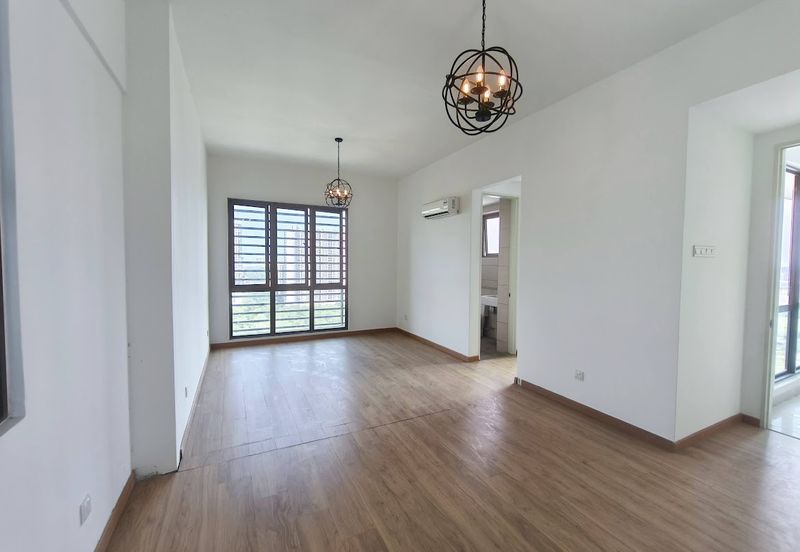 Lake Point Residence