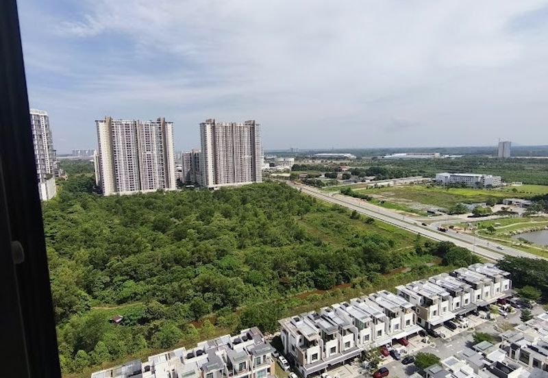 Lake Point Residence