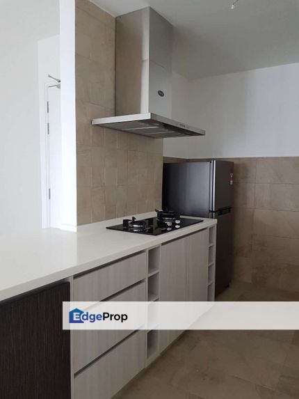 Ohako Residence Partially Furnished Unit for Sale!, Selangor, Puchong