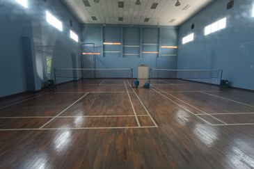 Zefer Hill Residence