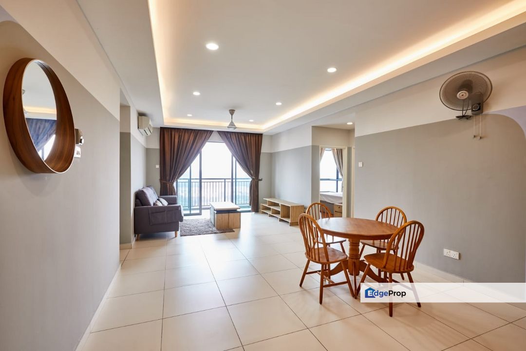 Zefer Hill Residence Fully Furnished Unit for Sale!, Selangor, Puchong
