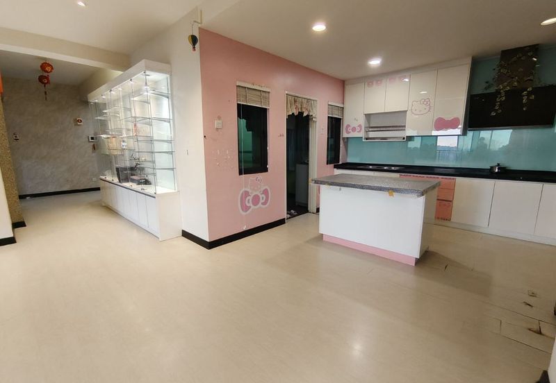 Zefer Hill Residence