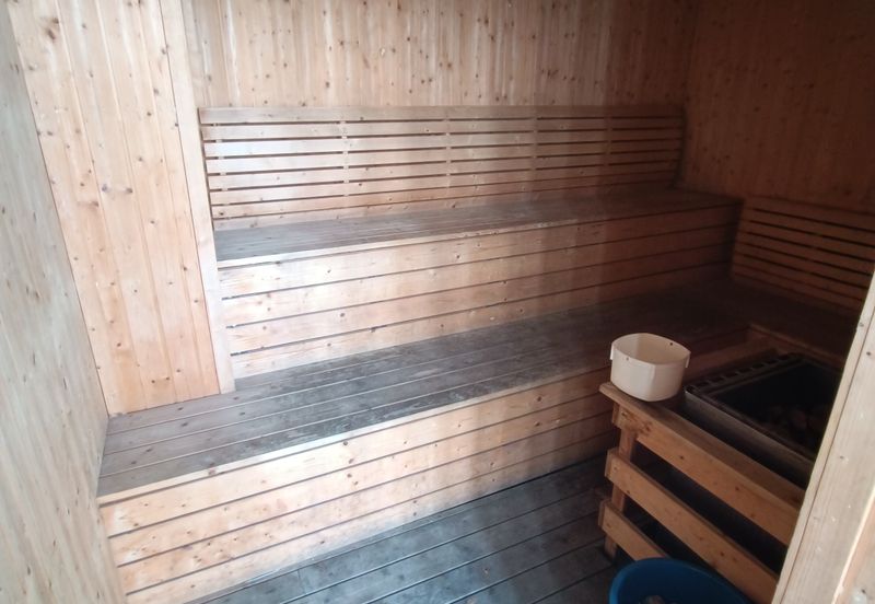 Zefer Hill Residence