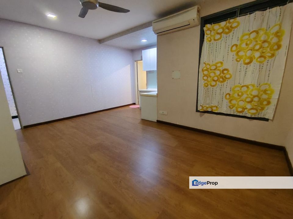 Zefer Hill Residence Partially Studio for Rent!, Selangor, Puchong