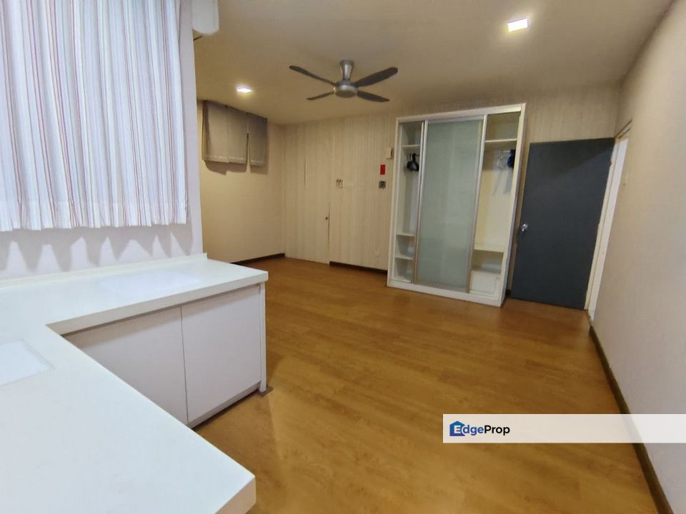 Zefer Hill Residence Partially Studio for Rent!, Selangor, Puchong