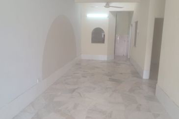 Taman Kinrara Seksyen 1