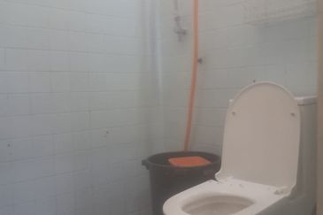 Taman Kinrara Seksyen 1