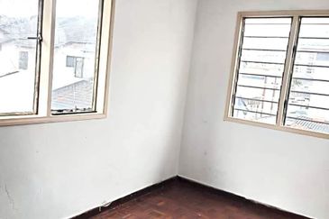 Taman Subang Indah PJS 10