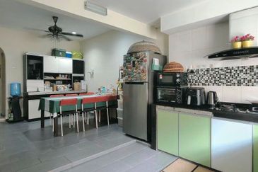 Jalan Taman Kinrara 5/15