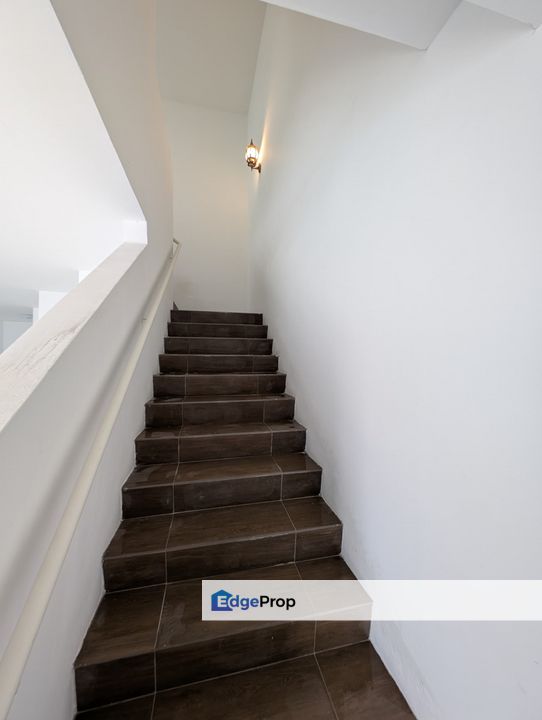 2 -Storey Terraced House for Rent near WCE highway, Selangor, Banting