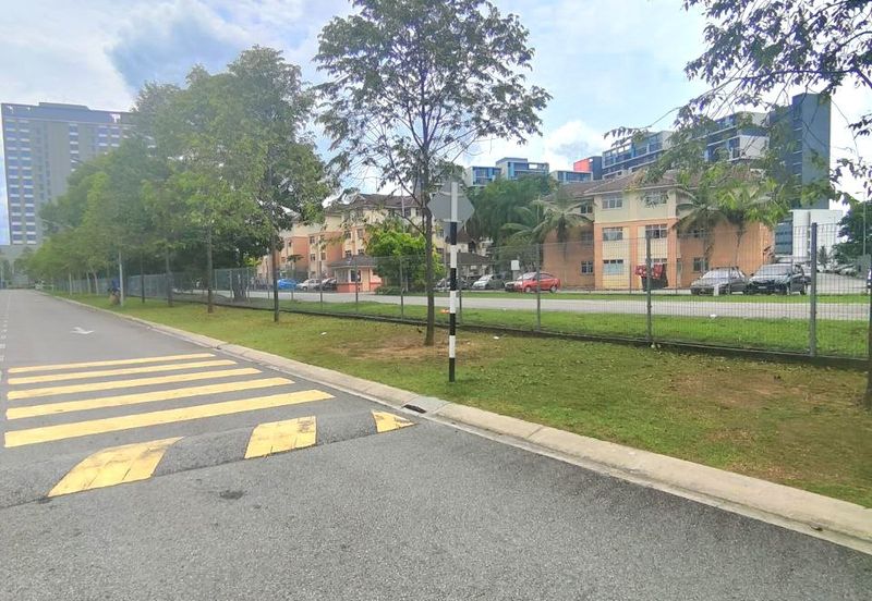 Ayden Townhouse Warisan Puteri