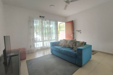 Ayden Townhouse Warisan Puteri