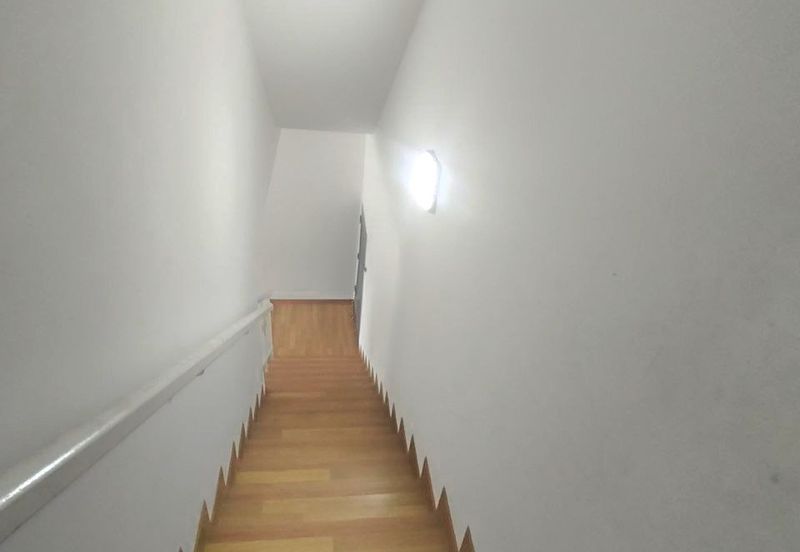 Ayden Townhouse Warisan Puteri