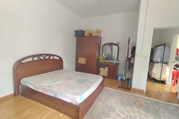 Ayden Townhouse Warisan Puteri