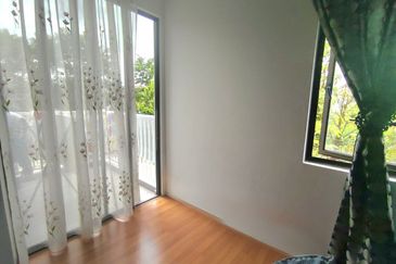 Ayden Townhouse Warisan Puteri