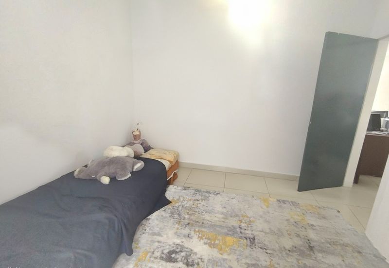 Ayden Townhouse Warisan Puteri