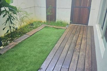 Jacaranda Garden Residence