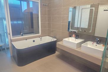 Jacaranda Garden Residence