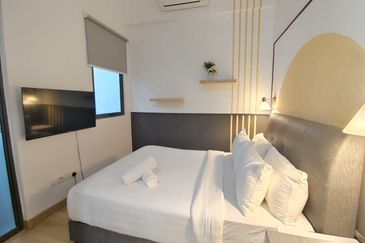 The Colony by Infinitum