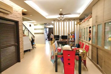 Happy Garden (Taman Gembira)