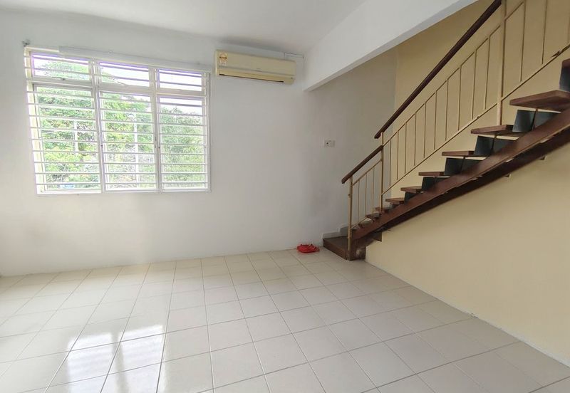 La Cottage Taman Putra Perdana