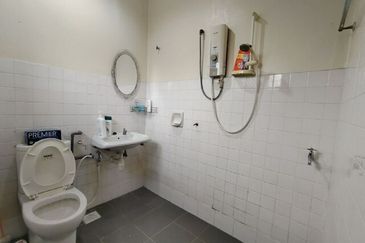 Taman Sri Subang PJS 10