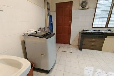 Taman Sri Subang PJS 10