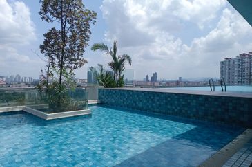 Zefer Hill Residence