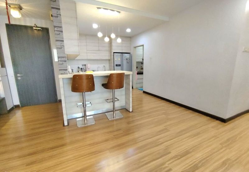 Zefer Hill Residence