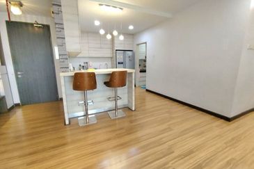 Zefer Hill Residence