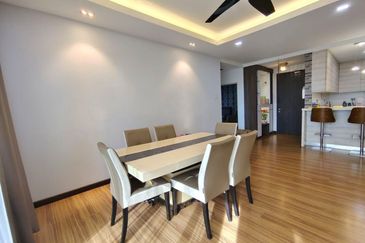 Zefer Hill Residence