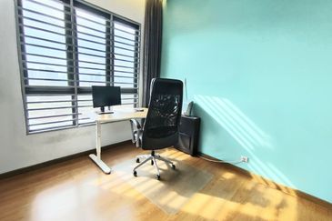 Zefer Hill Residence