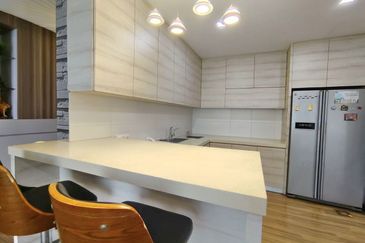 Zefer Hill Residence