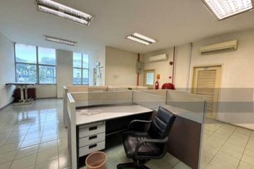 Puchong Factory Warehouse for rent
