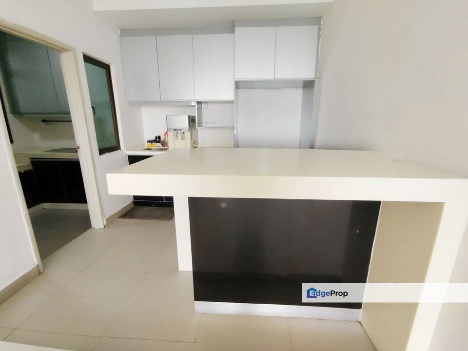 Atmosfera Condominium Limited Corner Unit for Sale!, Selangor, Puchong