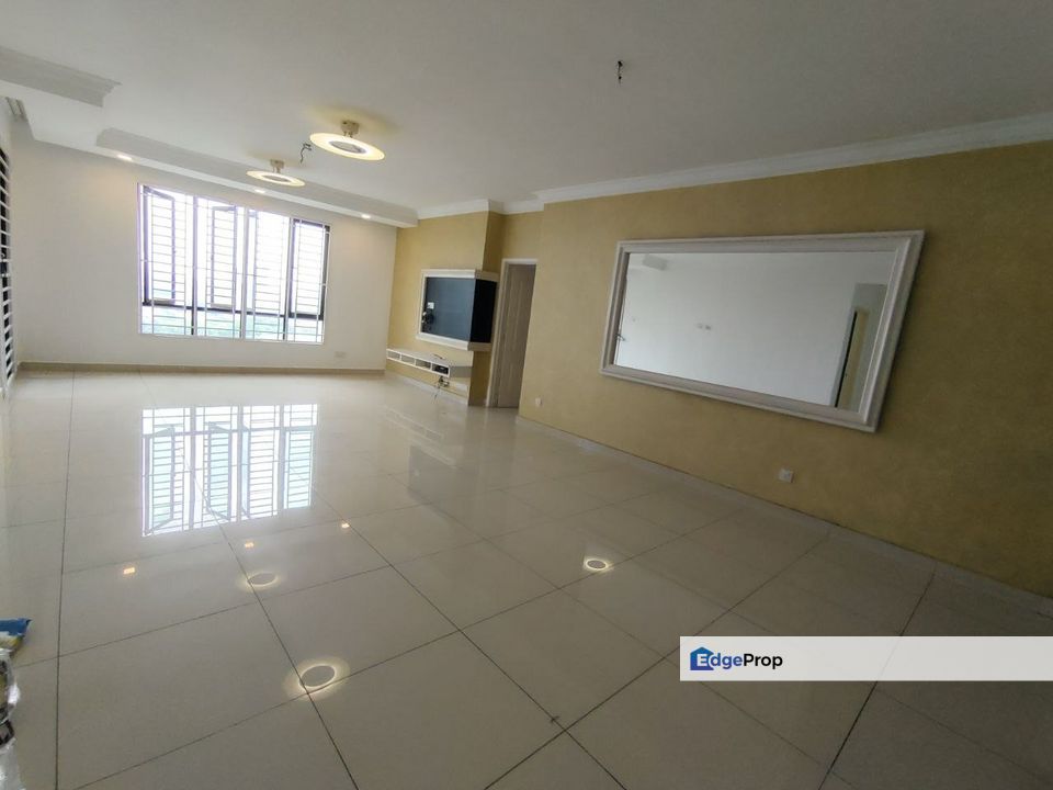 Atmosfera Condominium Limited Corner Unit for Sale!, Selangor, Puchong