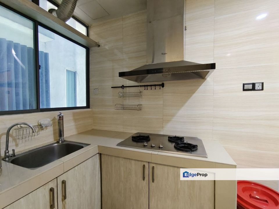 Zefer Hill Residence Fully Furnished Unit for Rent!, Selangor, Puchong