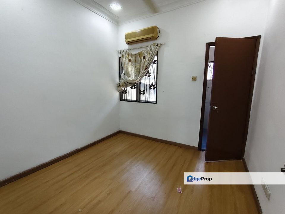 Taman Nuri, Bandar Puchong Jaya, Selangor, Puchong