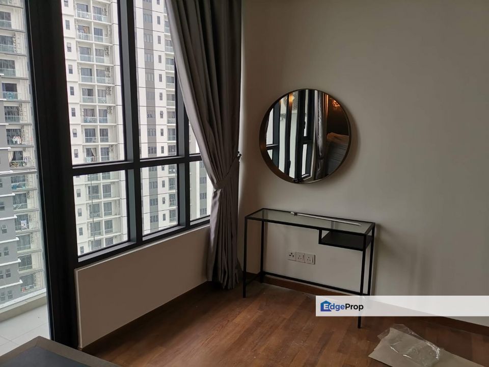 KL Gateway Premium Residence Fully Furnished Unit for Sale!, Kuala Lumpur, Bangsar South