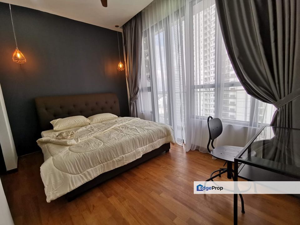 KL Gateway Premium Residence Fully Furnished Unit for Sale!, Kuala Lumpur, Bangsar South