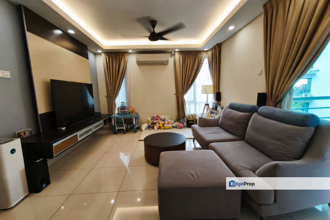 Atmosfera Condominium Fully Furnished Unit for Sale!, Selangor, Puchong