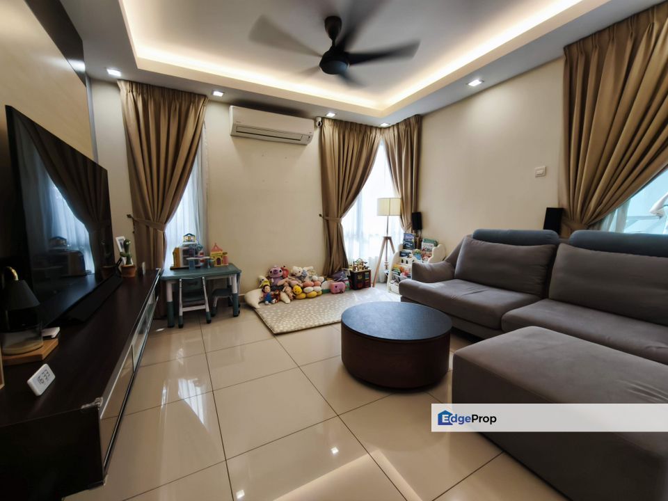 Atmosfera Condominium Fully Furnished Unit for Sale!, Selangor, Puchong