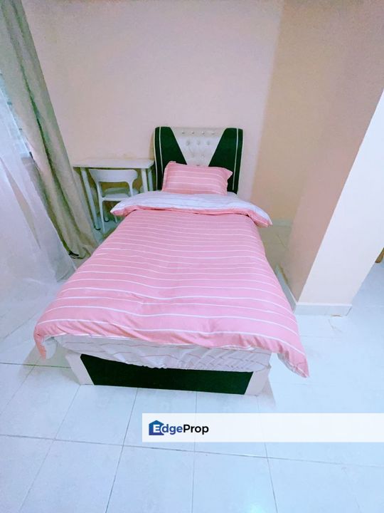 Jalan Kenari, Bandar Puchong Jaya, Selangor, Puchong