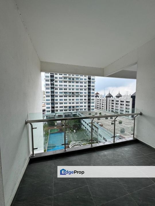 Skypod Residence Unit for Sale!, Selangor, Puchong