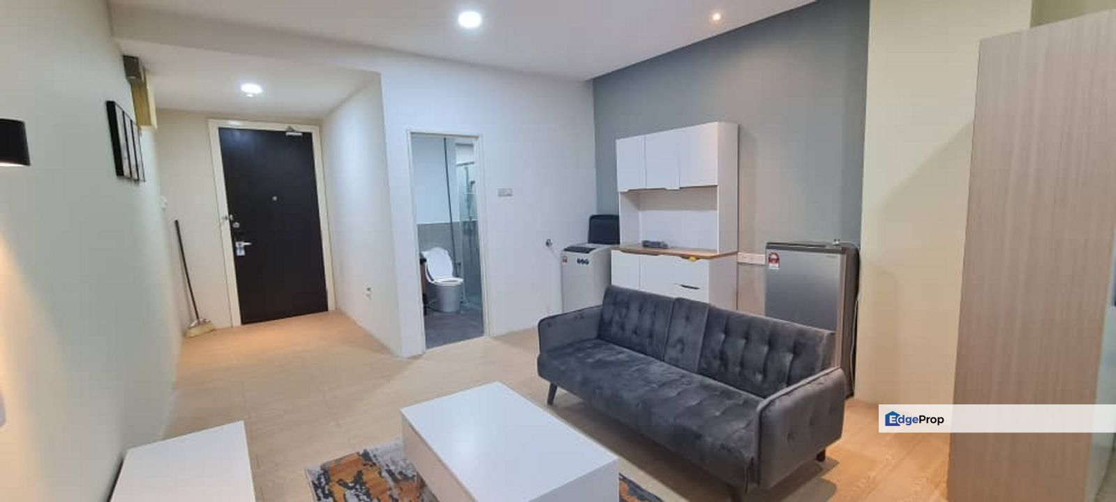 Bangsar Trade Centre Kerinchi LRT Station New Fully Furnished Studio, Kuala Lumpur, Pantai