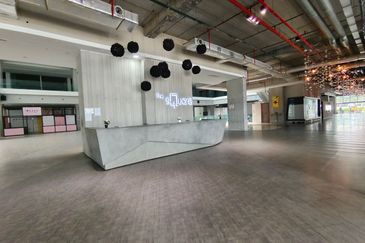 The Square @ One City